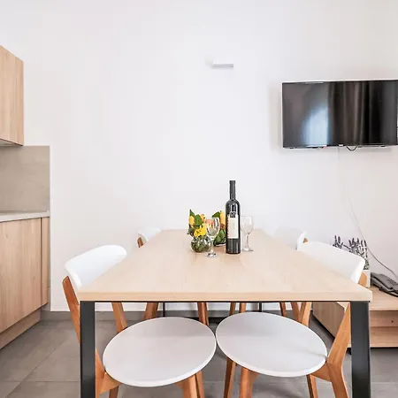 Apartamento Medena-5 By Interhome Trogir