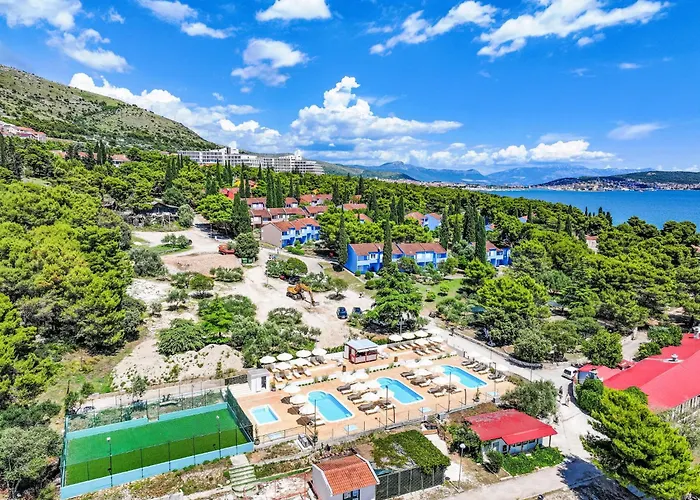 Medena-5 By Interhome アパート